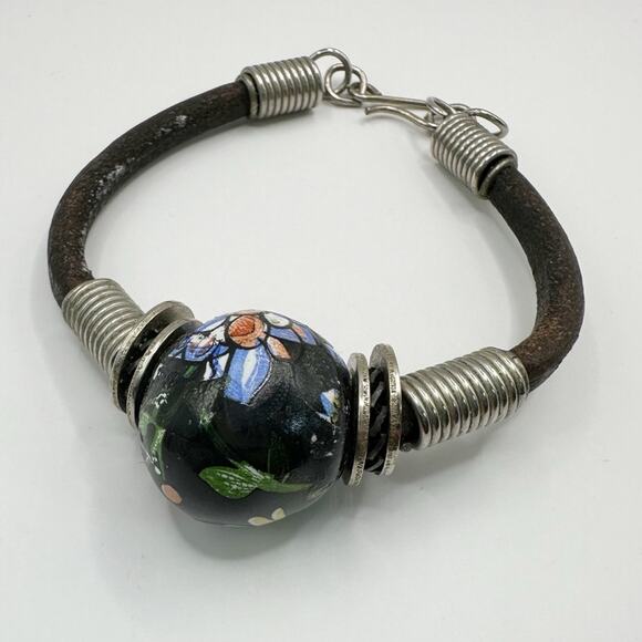 Unbranded Boho Bohemian Funky Single Painted Floral Ball Rubber Cord Bracelet - Picture 1 of 7